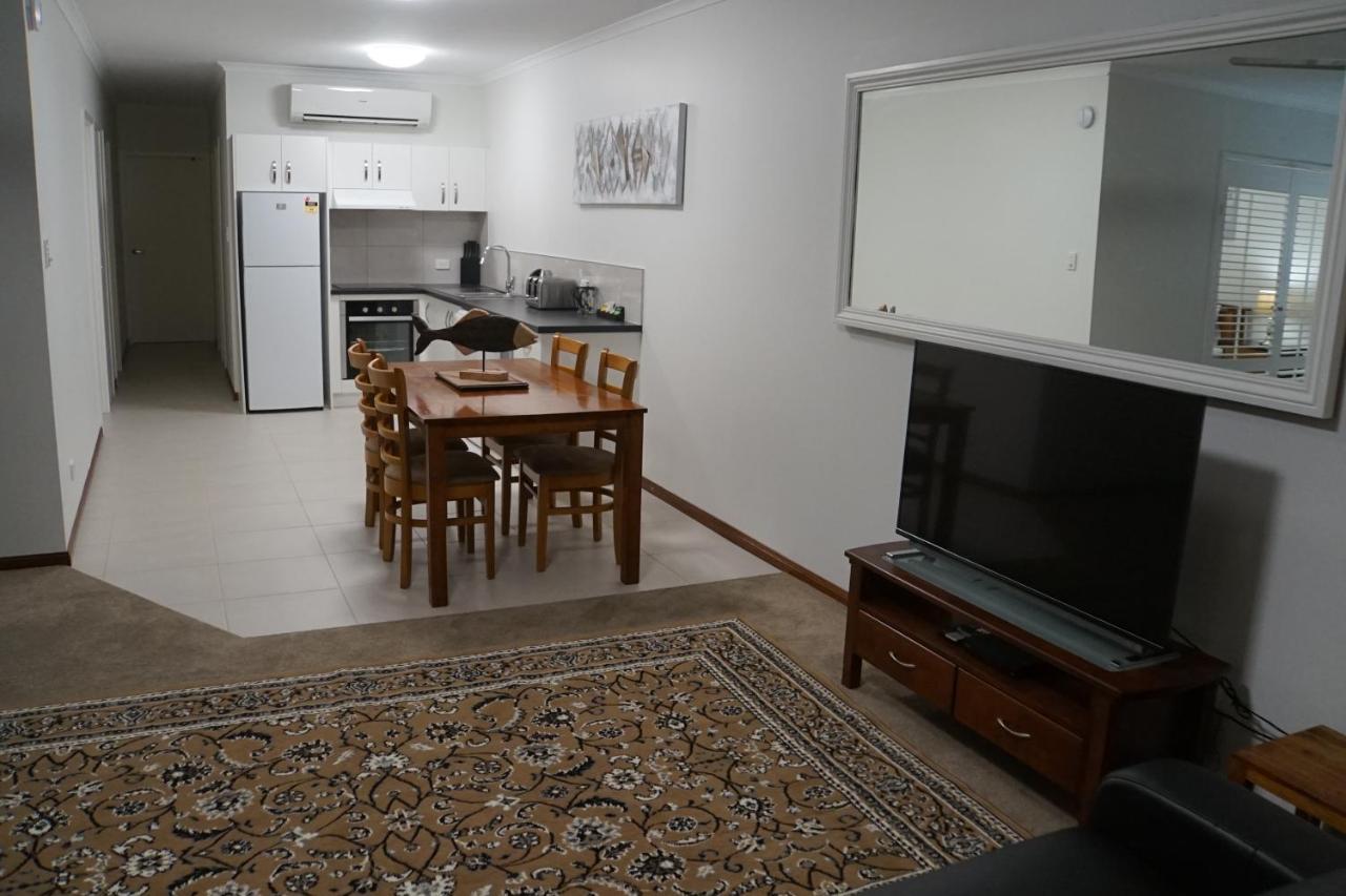 Airlie Seaview Apartamentos Airlie Beach Exterior foto